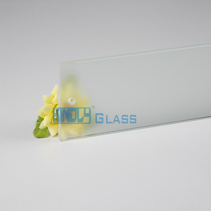 Milky White Silk Screen Tempered Glass with Drill